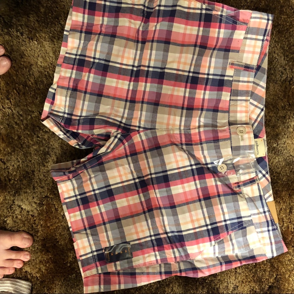 Bass size 16 shorts plaid colors